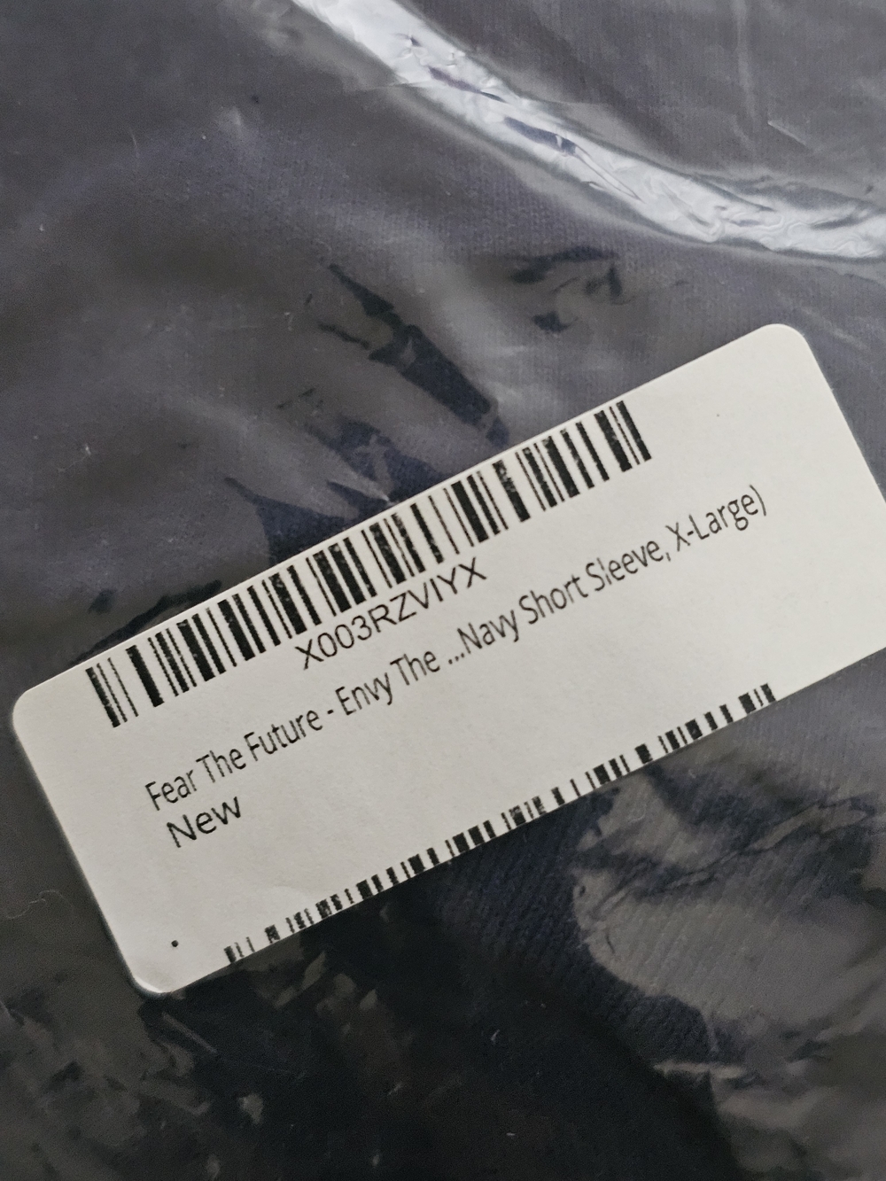 New York Yankees "Fear The Future" Graphic Tee in Navy - Picture 3 of 3